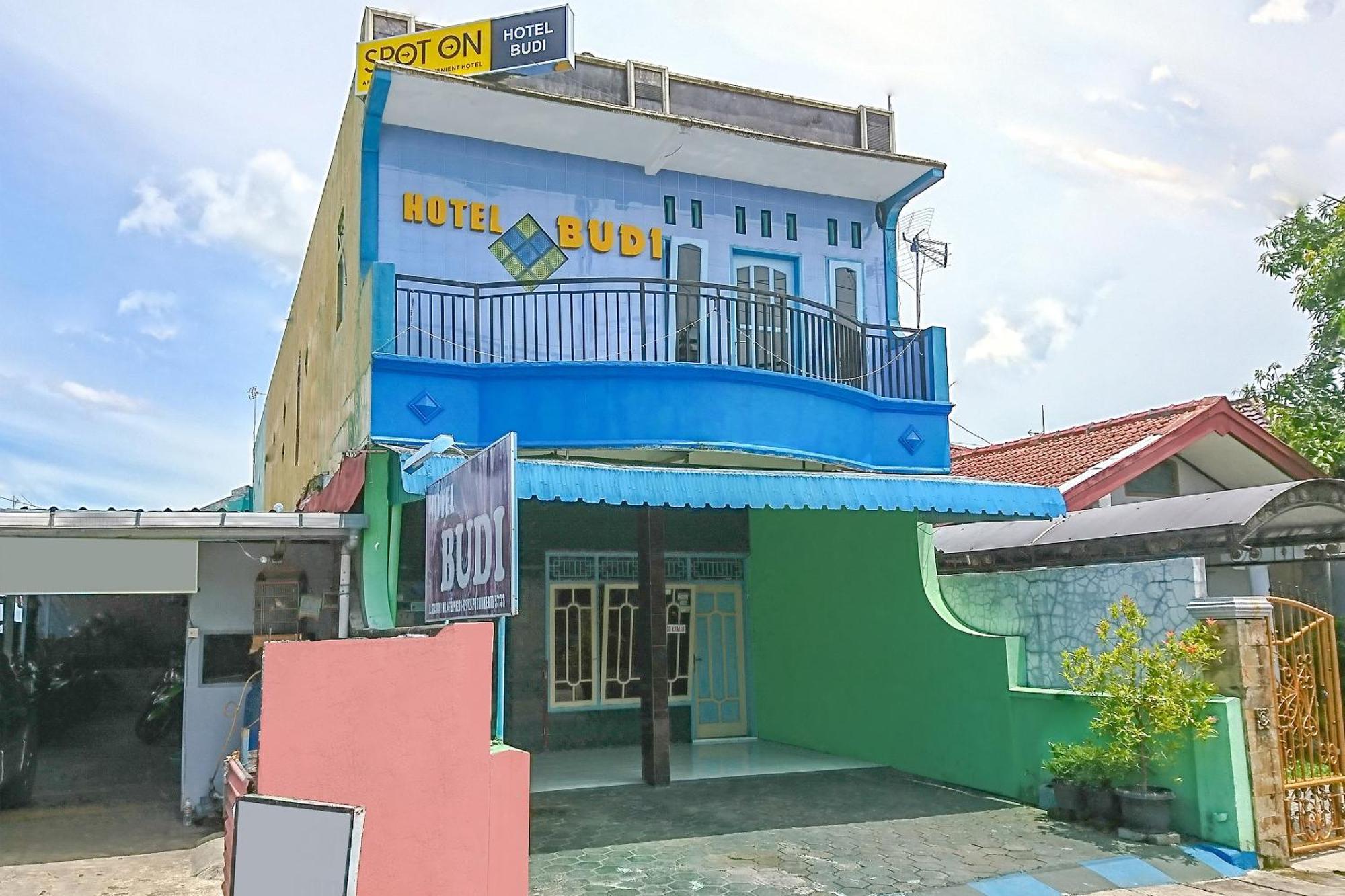 Spot On 2871 Hotel Budi Purwokerto Exteriér fotografie
