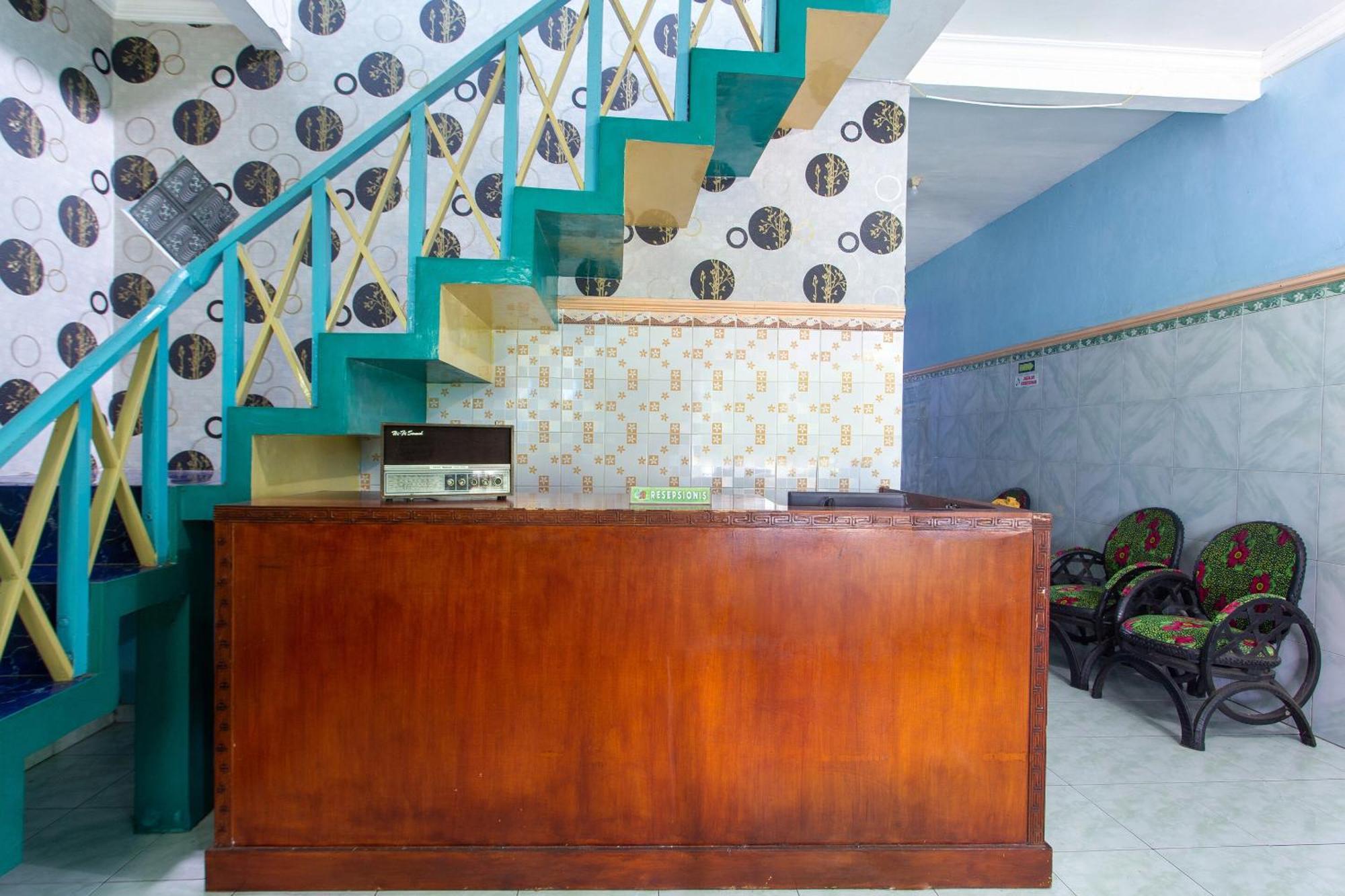 Spot On 2871 Hotel Budi Purwokerto Exteriér fotografie