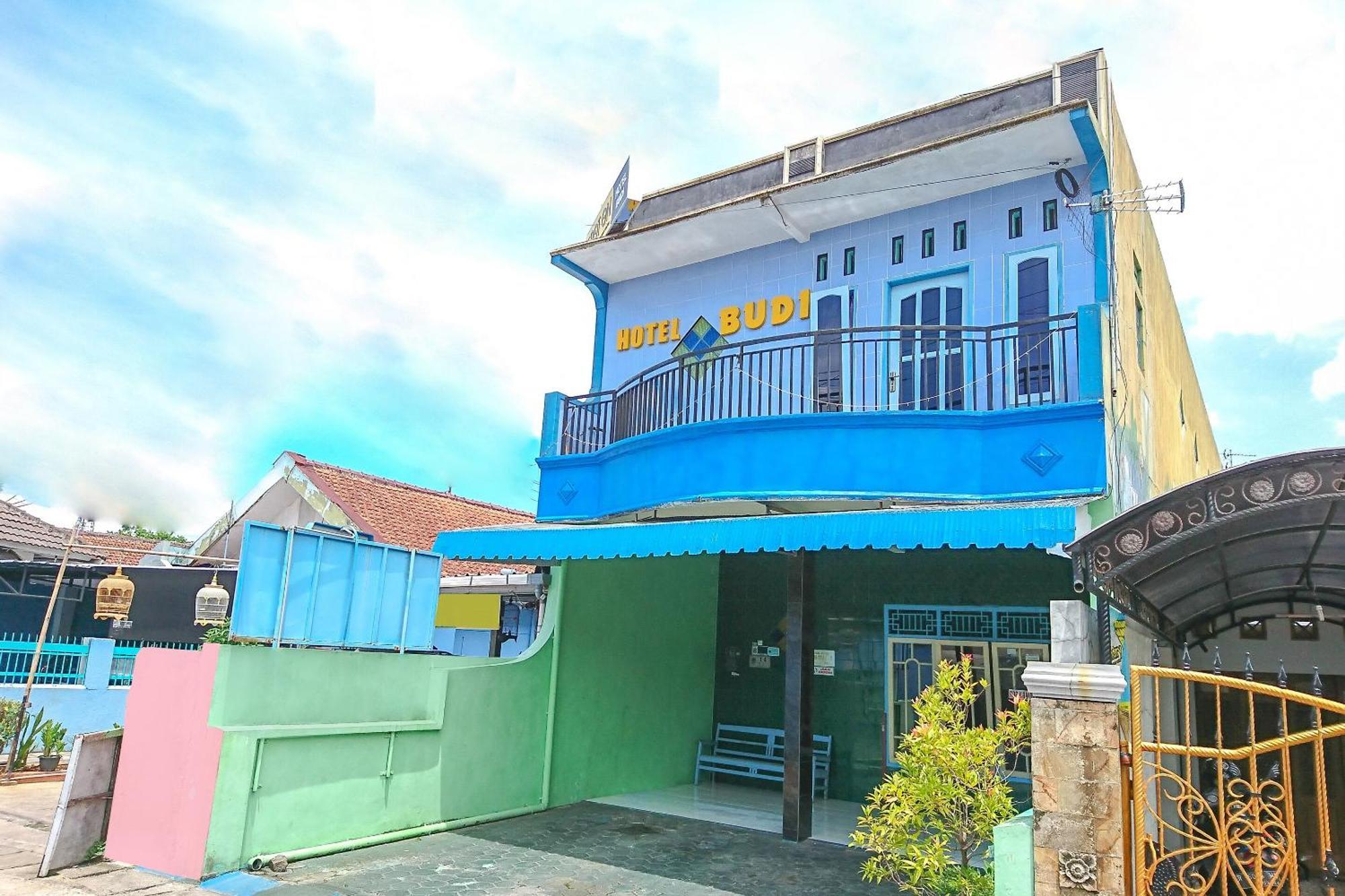 Spot On 2871 Hotel Budi Purwokerto Exteriér fotografie