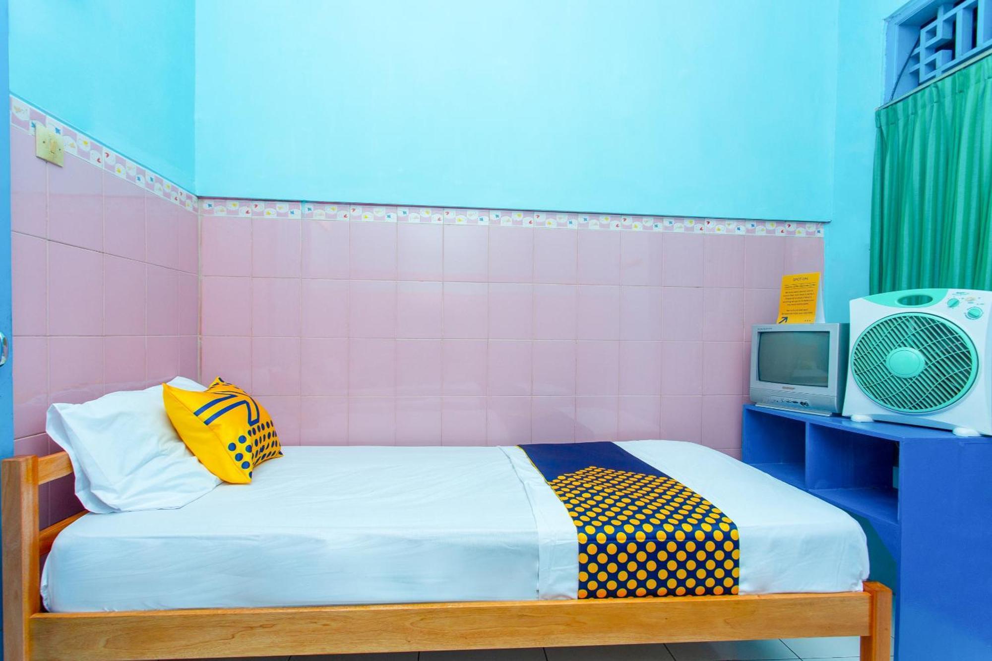 Spot On 2871 Hotel Budi Purwokerto Exteriér fotografie
